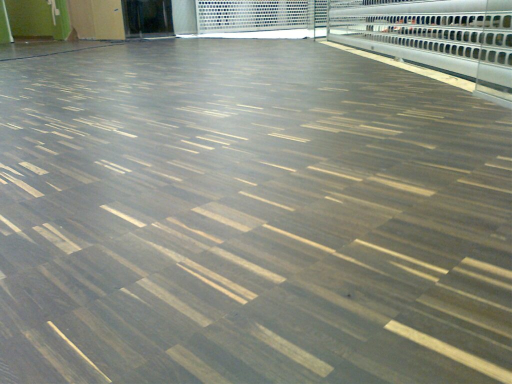 Cyklinowanie Pogłóg Drewnianych w Warszawie