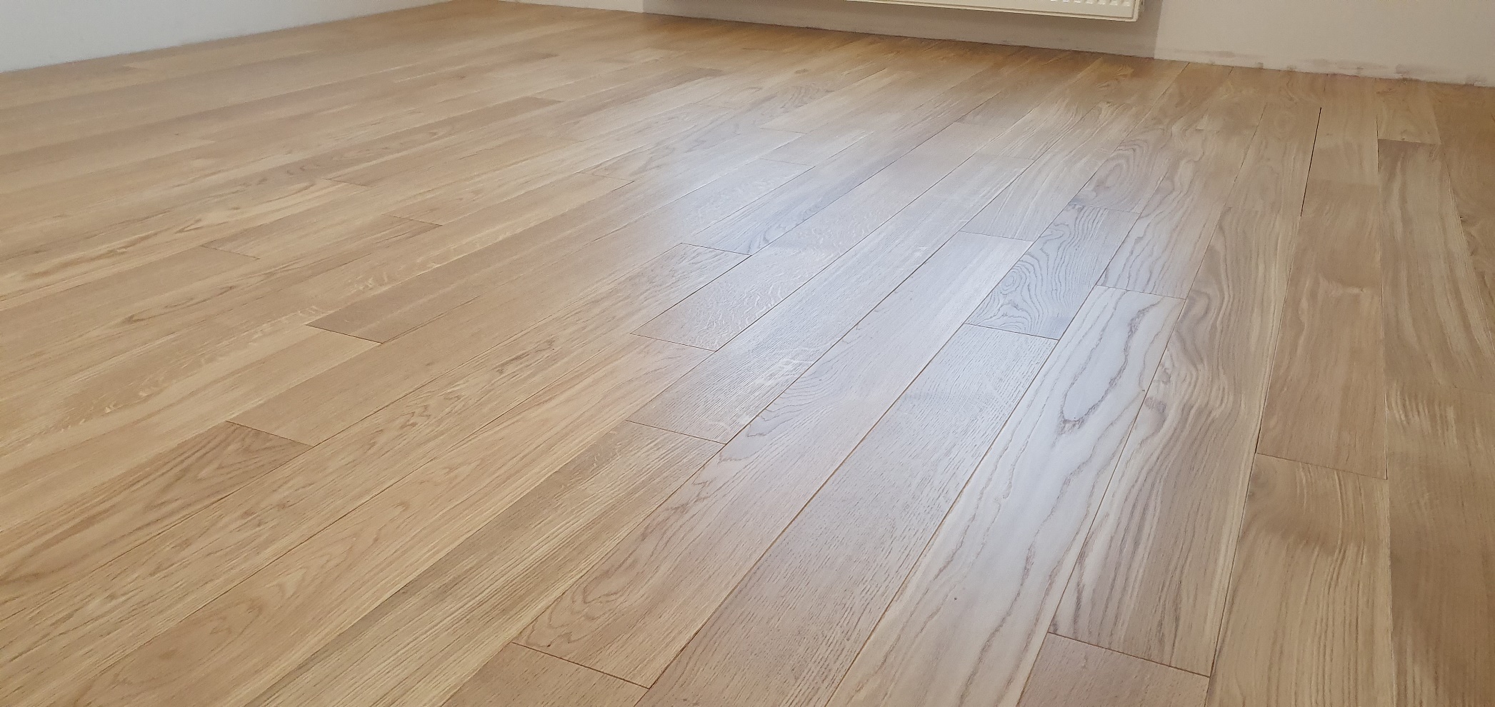 renowacja podłogi drewnianej, cyklinowanie podłóg, renowacja parkietu